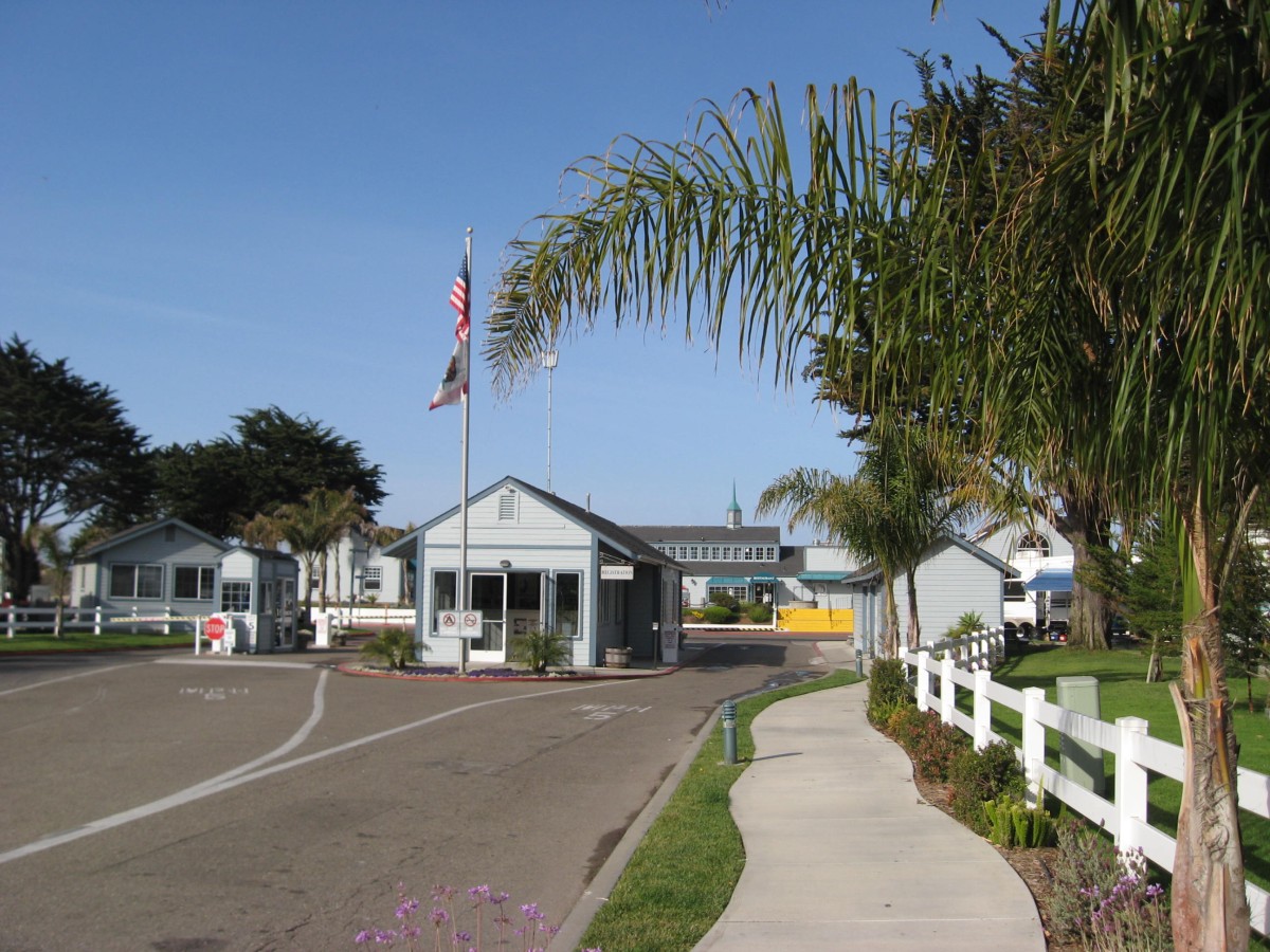 Pismo Coast Village