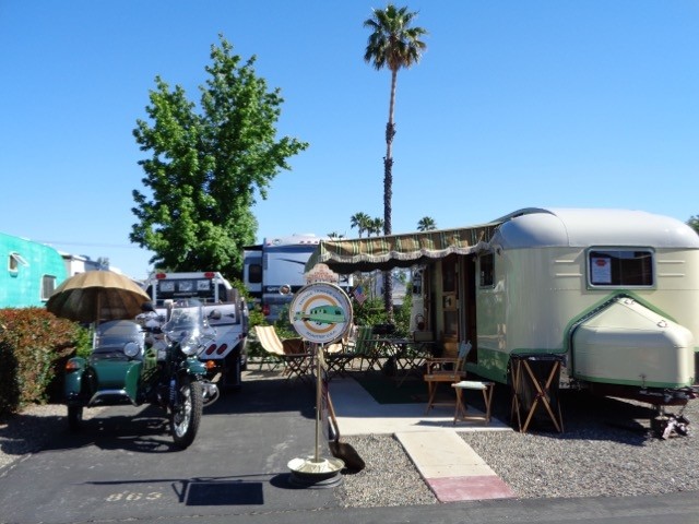Chuck & Toni's 1950 Westcraft Coronado Pullman