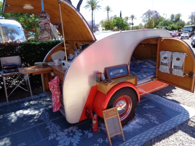 Bradf & Jackie's1956 Benroy Teardrop