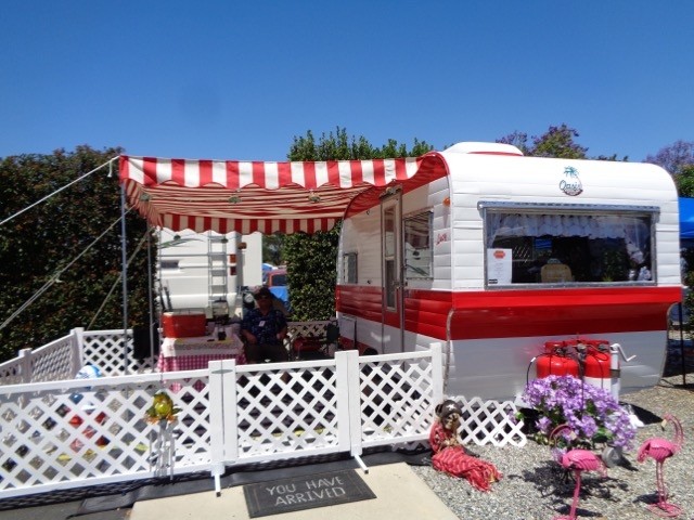 Robert & Teena's 1959 Oasis