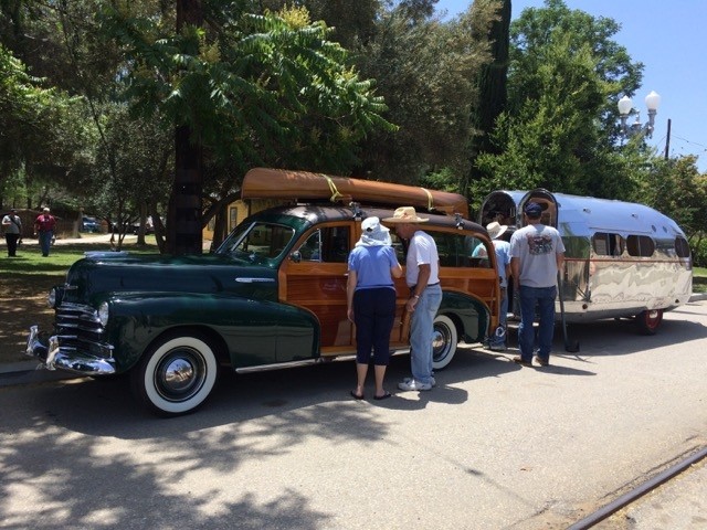 Con & Carole's BOlus Road CHief, Woodie & Vintage Canoe