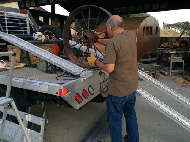 Loading Treasure -- A Rusty Wheel