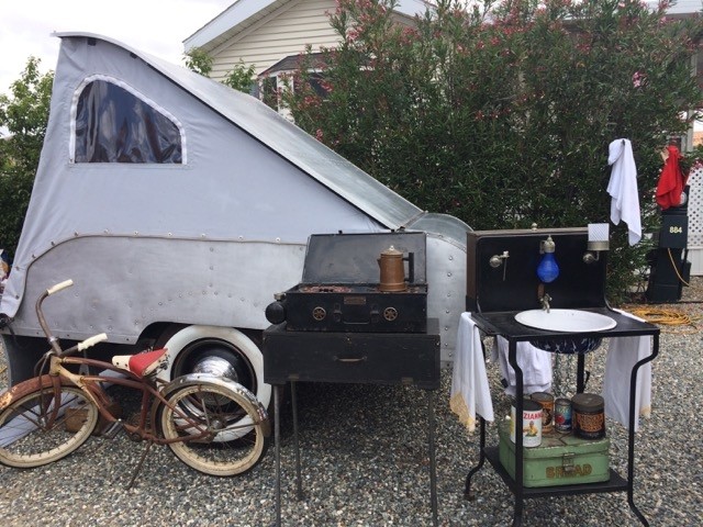 Tent Trailer Gilbert-Daniels Compound