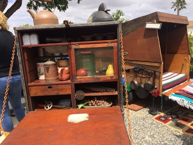 Gilbert-Daniels Compound