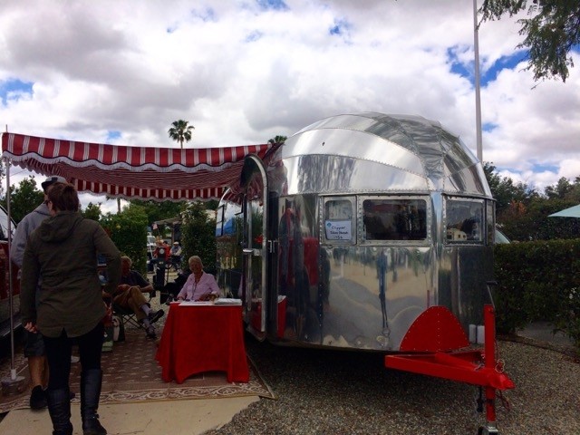 1954 Silver Streak Clipper