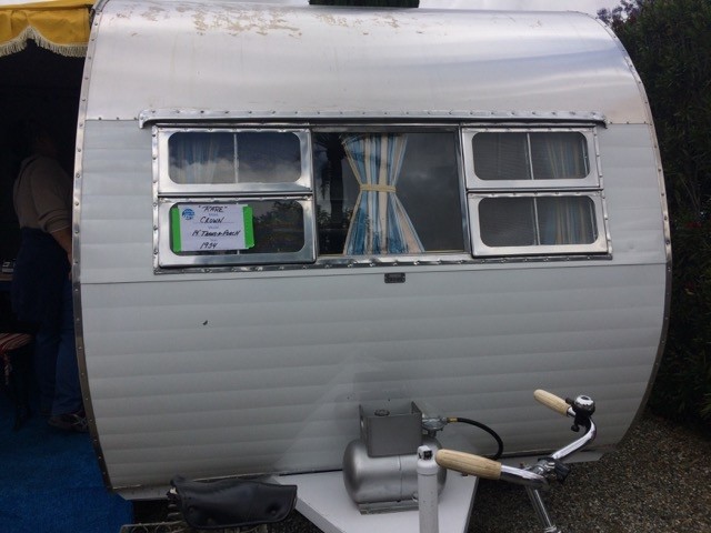 1954 Crown Trans-A-Porch
