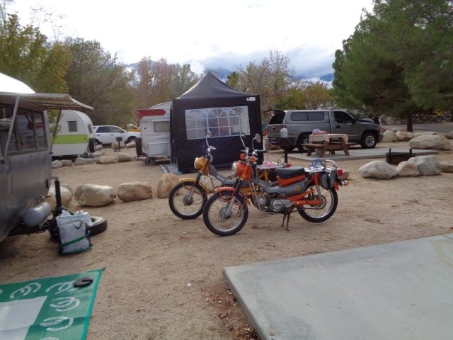 Hank & Debi's Honda 90s