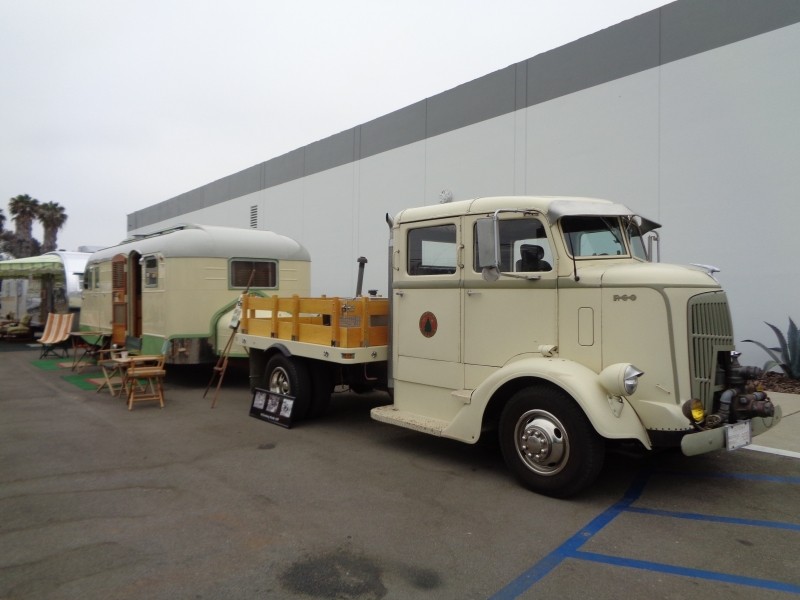 1938 REO & 1950 Westcraft