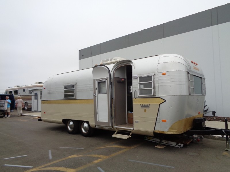1968 Streamline Regency