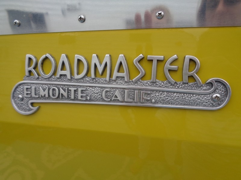 Roadmaster emblem