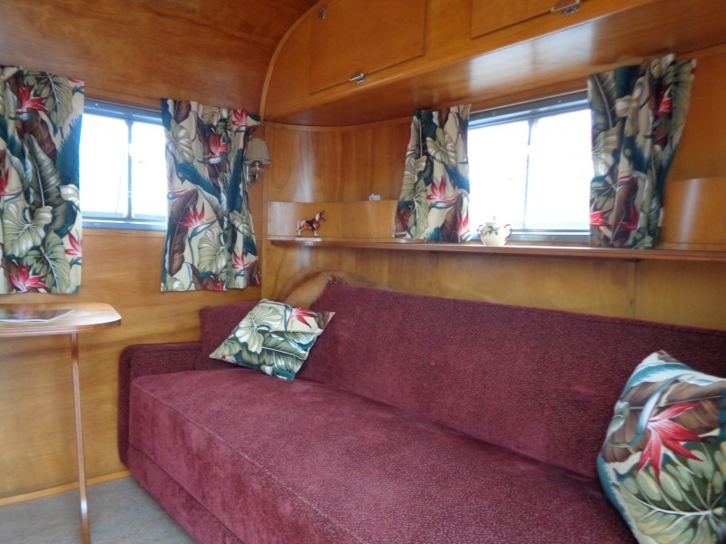 Interior 1948 Vagabond