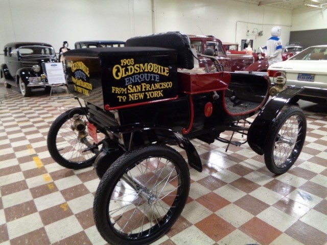 1903 Oldsmobile