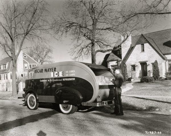 Truck-Oscar-Mayer-Ice