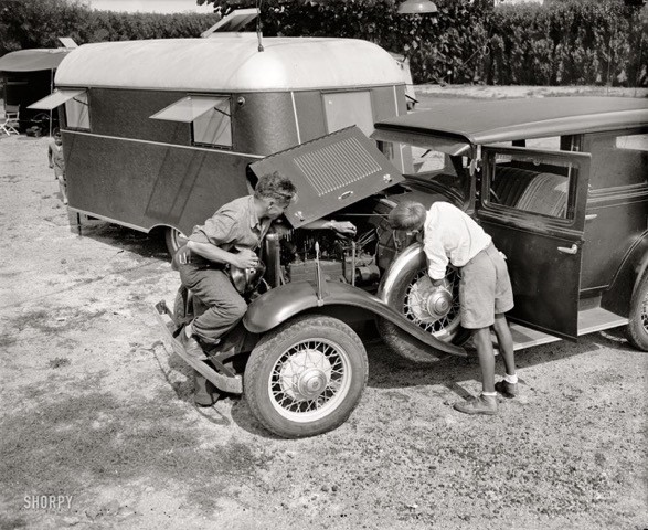Early 1930's Chevy(?) Sedan & Trailer Vagabond? Covered Wagon? Schult?