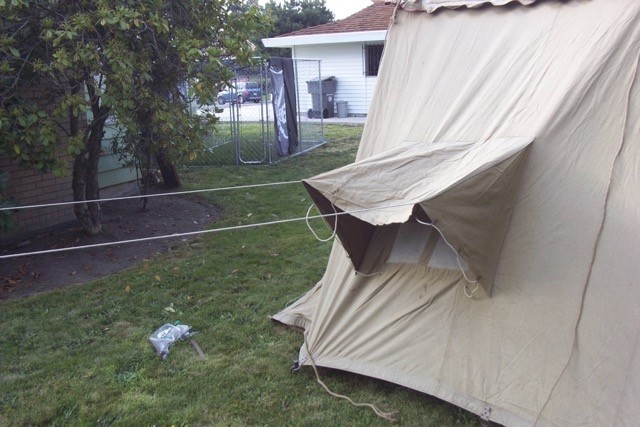 Umbrella Tent Rear