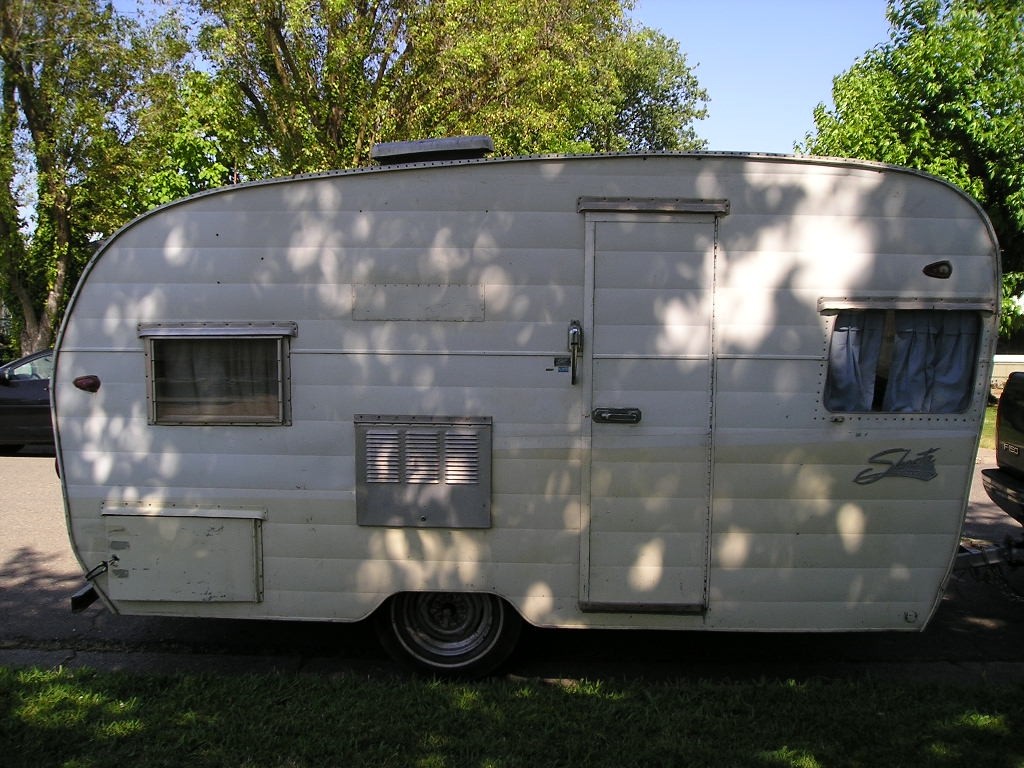 Right Side of '60 Shasta