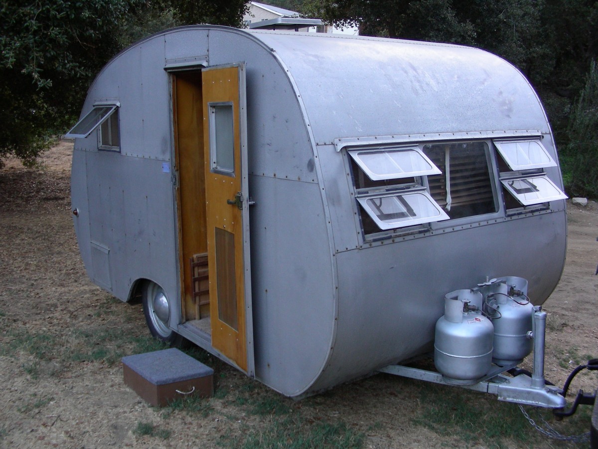 1950 CROWN
Rod & Shirley Hallock
Chino Hills, California