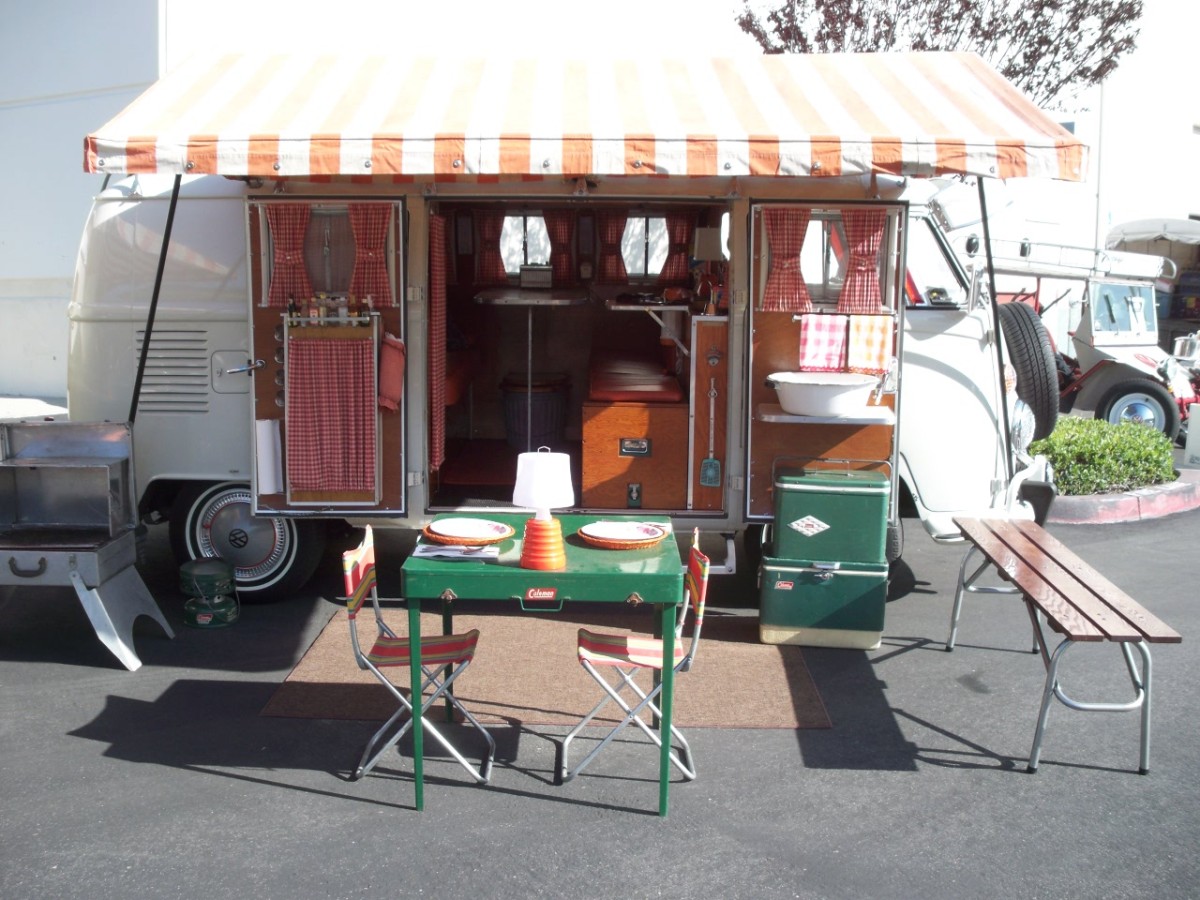 1965 VW Camper Bus
Scolaro