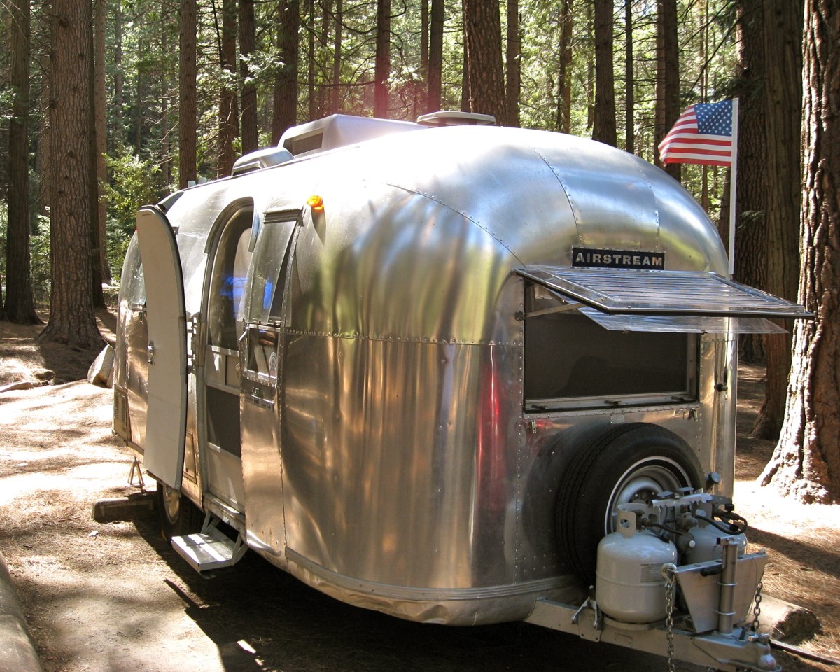 1967 AIRSTREAM GLOBETROTTER
Todd Rodericks
Campbell, California