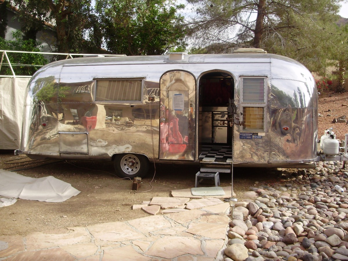 1960 AIRSTREAM TRADEWIND
Don & Marilyn Sluyk
Phoenix, Arizona