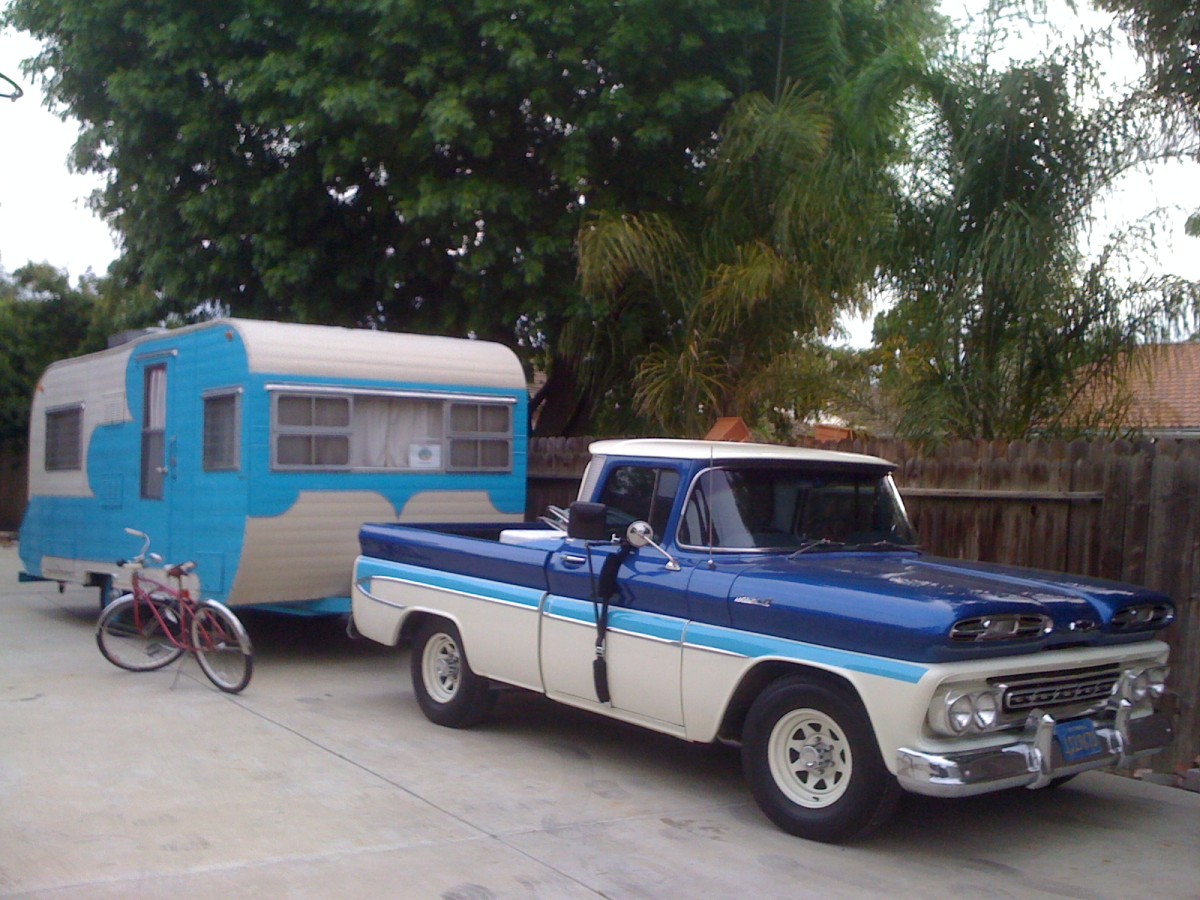 1958 ROADLINER
1961 Chevy Apache 10 Truck
Rick Freels
Bakersfield, California