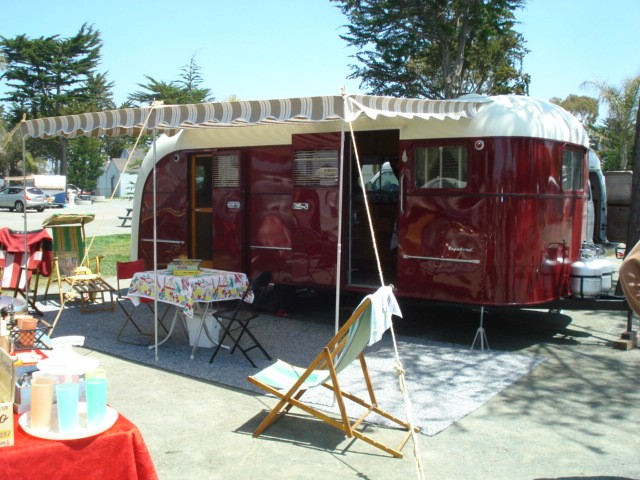 1949 VAGABOND
Ed Smith & Kristine Gale
Bisbee, Arizona