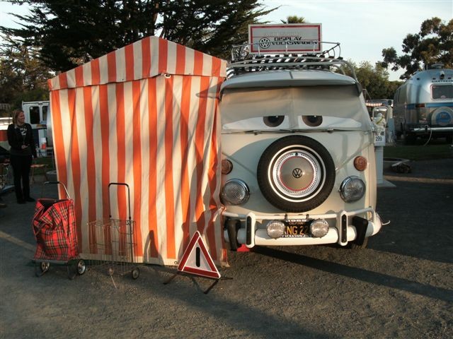 1965 VW Camper
They make camping fun!
Scolaro