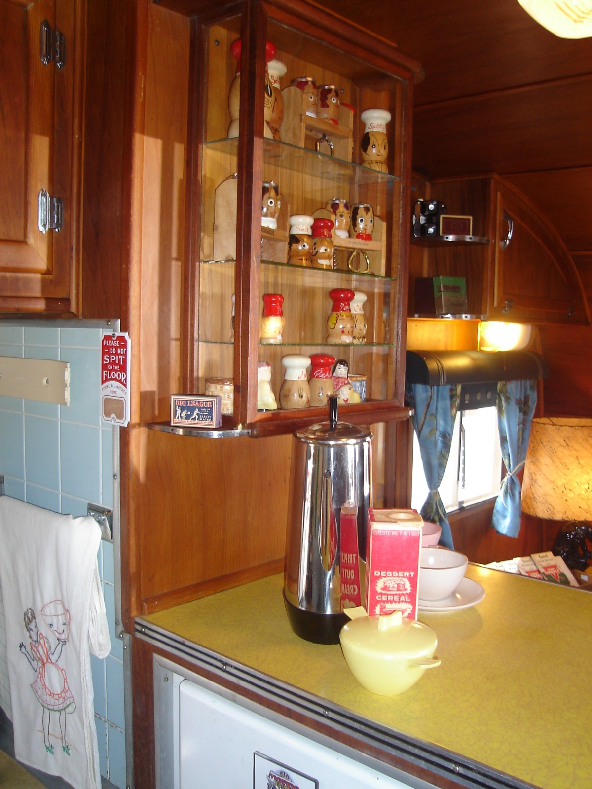 1947 PROTOTYPE
TRAILER
Amick