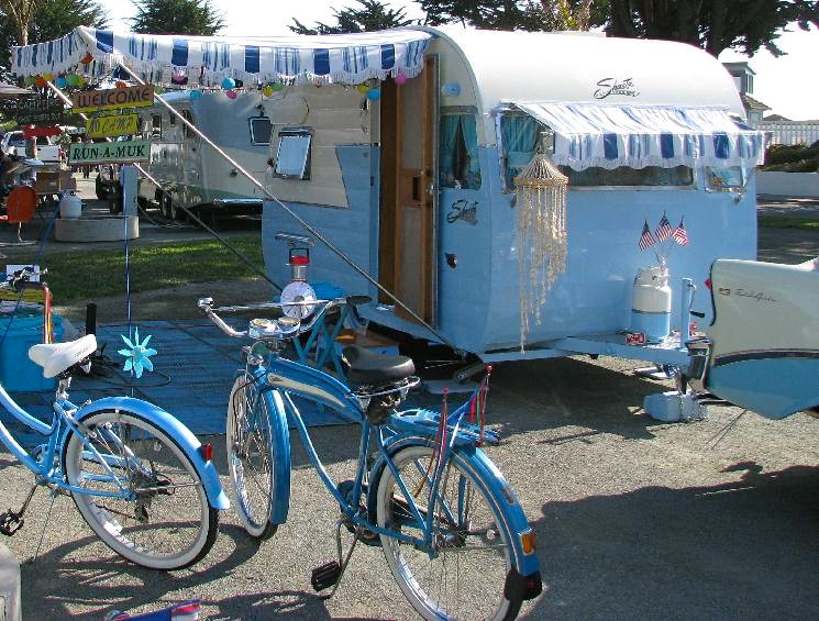 1956 SHASTA 1200
David & Karen Jennings
Mission Viejo, California