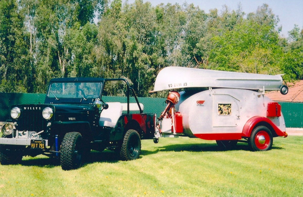 1947 KENSKILL TEARDROP
Model 10 #223
1953 Willys Jeep model CJ3B
Larry & Pam Shank
Sanger, California