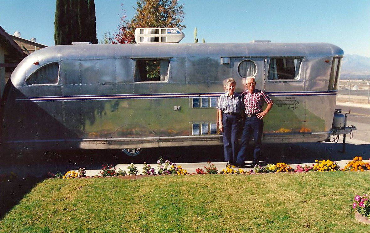 1946 SPARTAN MANOR
Fred & Nancy Gere
Creston, California