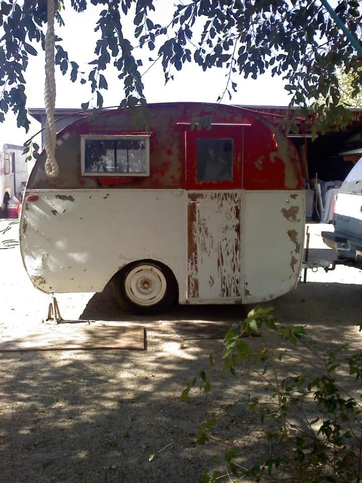 1948 KENSKILL
"Flintstone"
Charlie & Deloris Munro
Yerington, Nevada