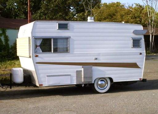 1964 SHASTA
Lance Dobyns & Kim Clark
Rocklin, California