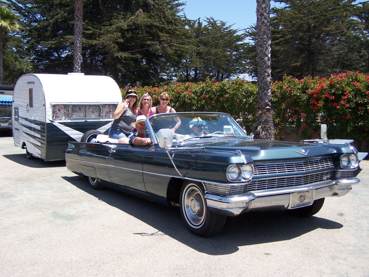 1953 Bellwood Vacationer
Bill & Becca Ingram
Fresno, California
"Being a 'trailerite' is not only about the destination but the trail getting there and the friends we meet and keep!" --The Ingrams