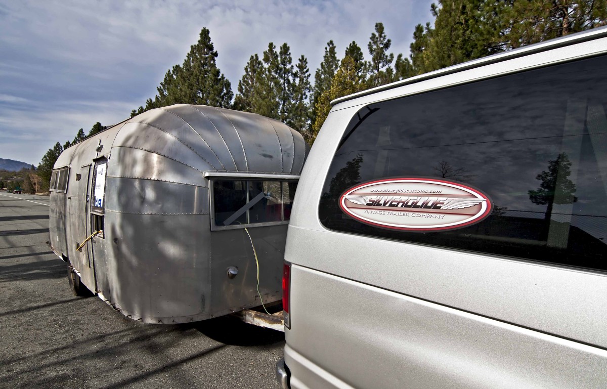1955 Airstream
Flying Cloud
Whale Tail
Mike McFadden
Ventura, California