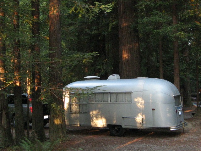 1958 Airstream Caravanner
Alan Averhoff
& Gail Brinkerhoff
Encinitas, California