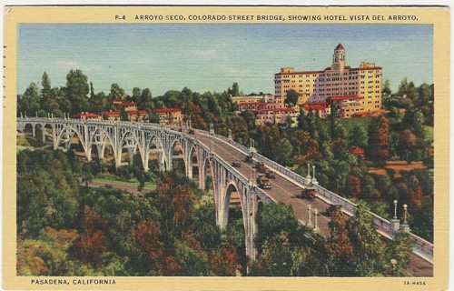 
c. 1931
PM 1947
Arroyo Seco, Colorado Street Bridge,
showing Hotel del Arroyo.
P-4; 1A-H456
Pasadena, California
(Western Publishing &amp; Novelty Co., Calif.; "C.T. Art-Colortone") 