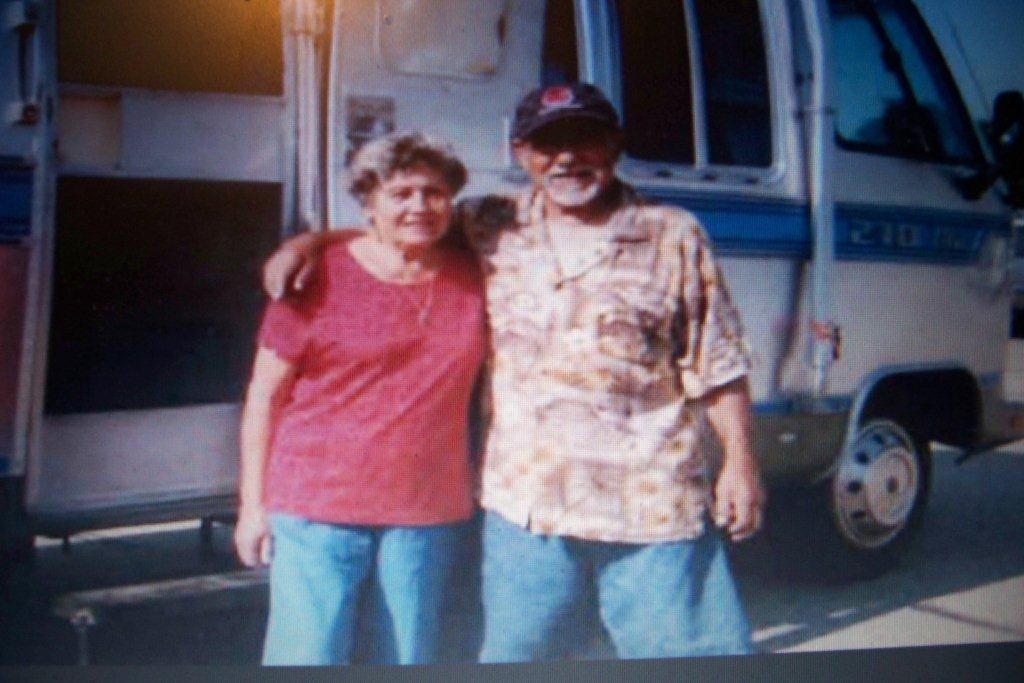 "Living the Vagabond Life"
1984 Airstream
Excella Motorhome
Rudy & Evelyn Valles
Downey, California