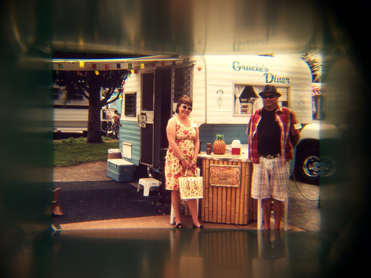 Living in the View Finder of Life!
1962 Field & Stream Midway
Rod & Karinne Olsen
Garden Grove, California