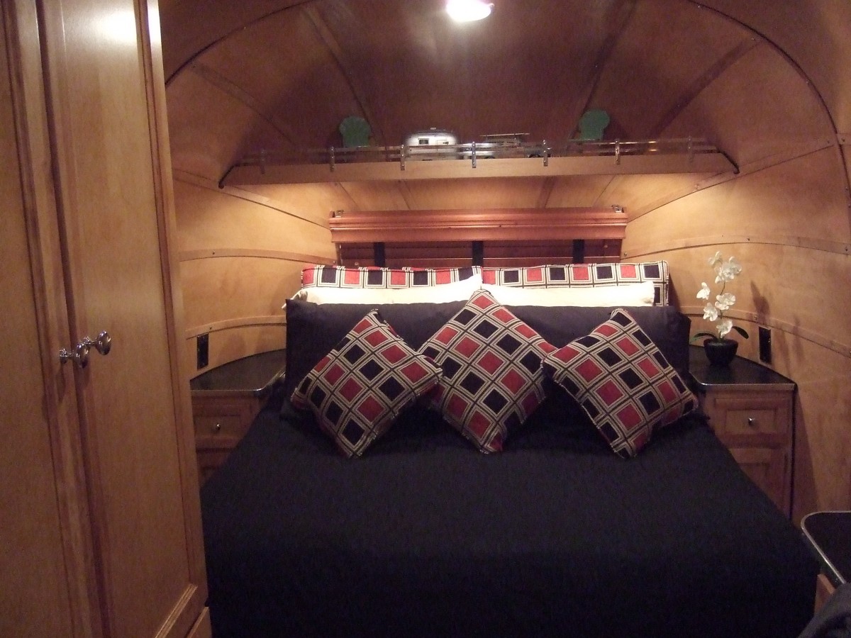 1957 Airstream Interior
Keenan