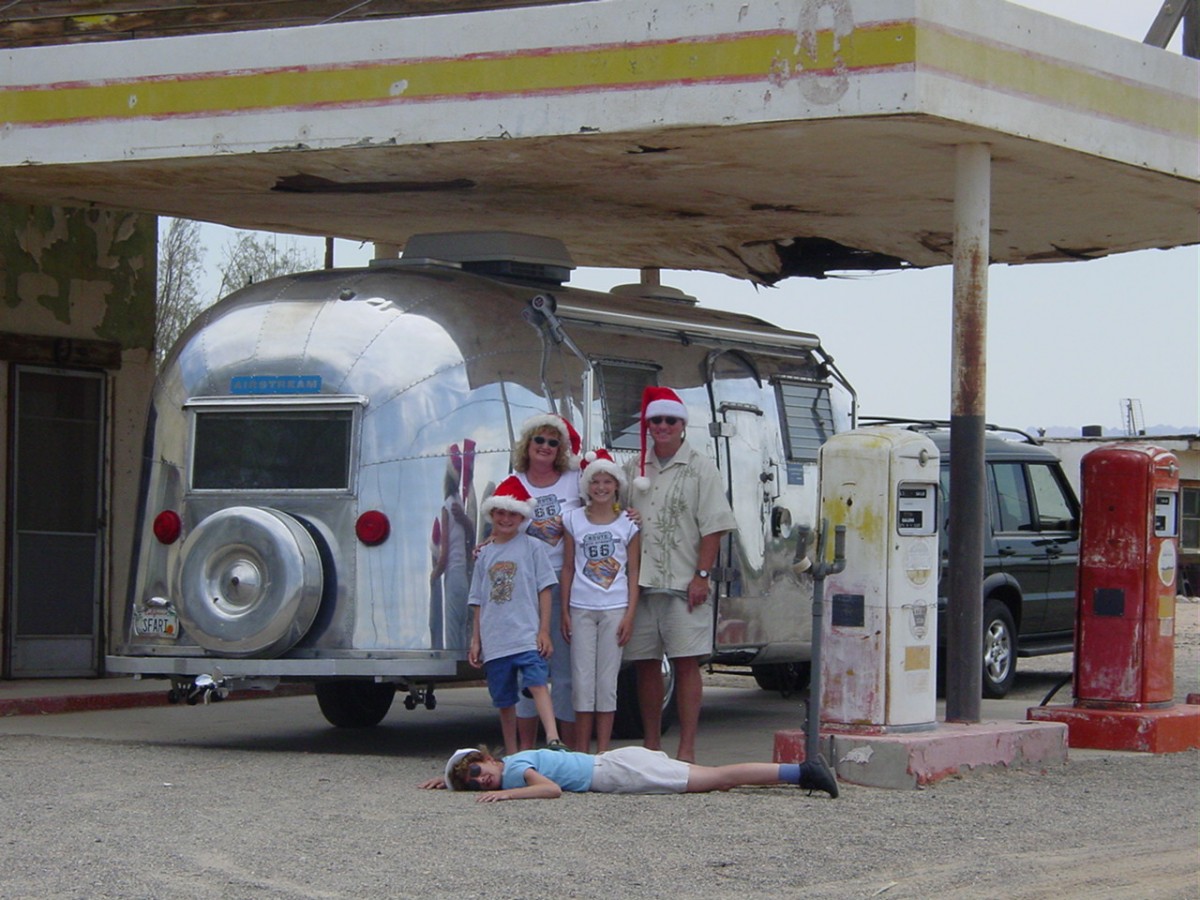 "Out of Gas"
Route 66 gas station
1962 Airstream
Jackson