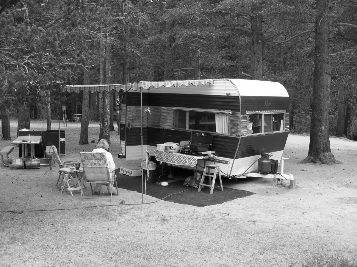 
"Sittin' in the Sierras"
1962 Ideal
Steven &amp; Deb Noiseux
Valencia, California
 