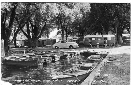 
c.
PM 1949
TRAILER PARK,
Whitehall, Mich.
H 181; Photo Post Card 