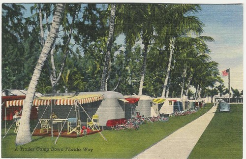 
c. 1946
A Trailer Camp Down Florida Way
6B-H1024; 222-F Tropical Florida Series
(Genuine Curteich-Chicago)
 