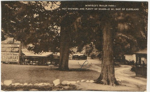 
c.
Winfield's Trailer Park
Cleveland, Ohio
(No markings on back; original negative for pc picture). 