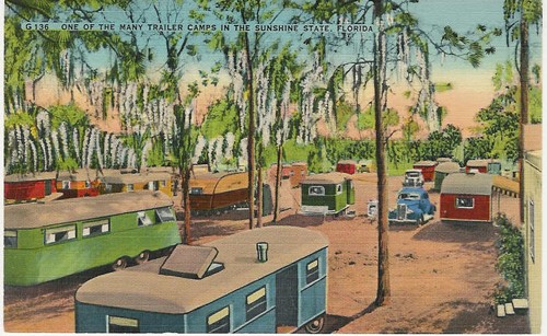 
c.
A Trailer Camp in Florida
189; 65152
("Tichnor Quality Views" 
by Tichnor Bros., Inc., Mass. 