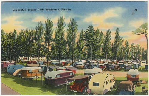 
c.
PM 1946
Bradenton Trailer Park,
Bradenton, Florida
74; 69600
(Tichnor Bros., Inc., Mass.)
Pub. by M.E. Russell News Agency, Florida 