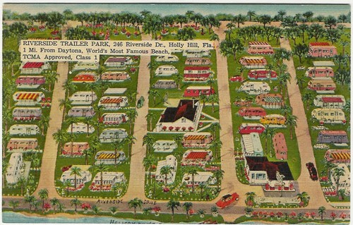 
c.
RIVERSIDE TRAILER PARK
Holly Hill, Fla.
E-11201 (Pub. by A.S. Landis, N.Y.) 