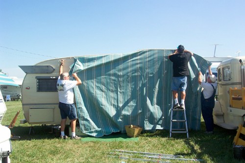 
Setting up camp in 
Mt. Pleasant, Iowa 