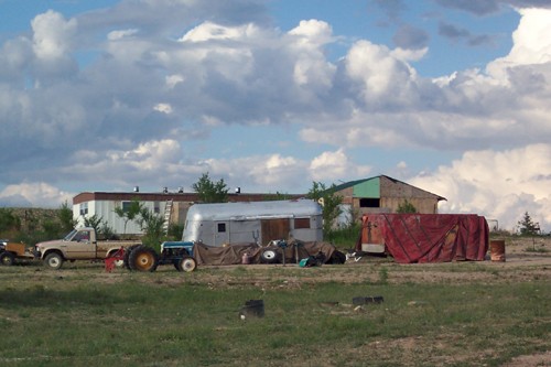 
Vintage trailer scenery along the highway . . . 
Glider trailer (in Wyoming) . . . 